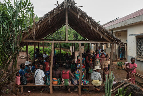 Waiting area in the health centre of Ambodrian i’Sahafary, a village only accessible by boat where MSF set-up a moblie clinic, Madagascar, 2022.