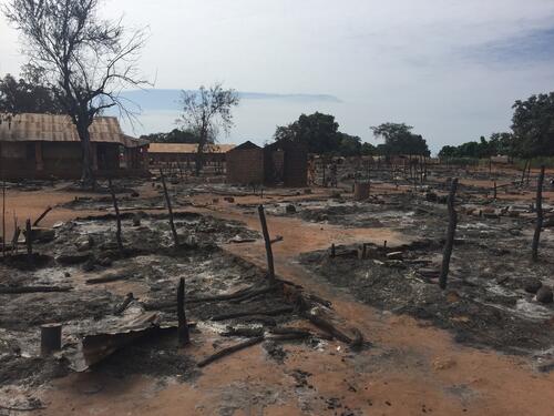 5,000 still displaced in MSF-supported Batangafo Hospital