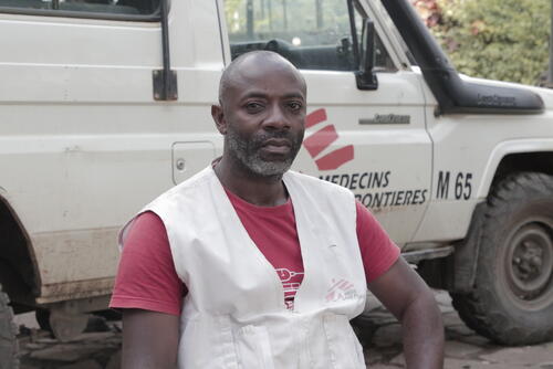 David Namegabe, responsable médical de l’équipe d’urgence MSF au Sud-Kivu
