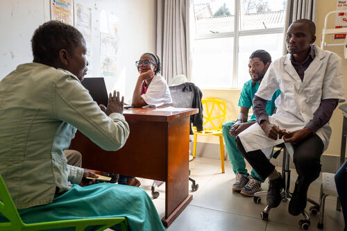 Chimwemwe Daison answers the MSF team's questions during her follow-up consultation at Queen Elizabeth Central Hospital in Blantyre on July 20, 2026. In care since 2021, she underwent chemotherapy and then a hysterectomy. “To this day, I know that I am doing better,” she said.