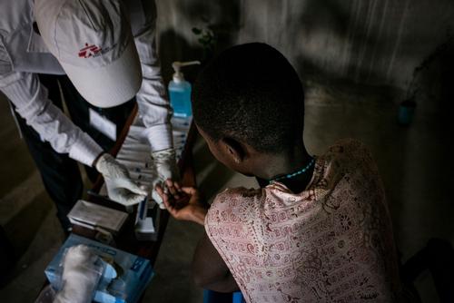 HIV testing in Katwe