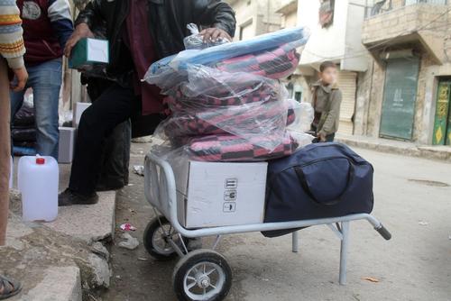 winterkits distribution in Aleppo