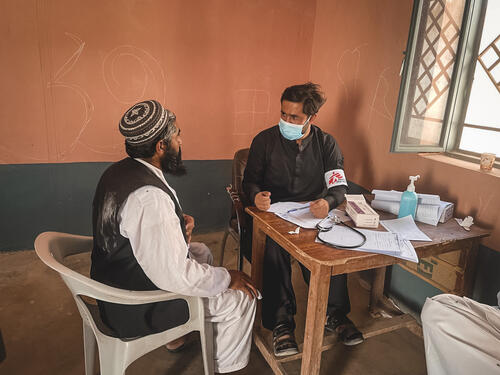 عيادة أطباء بلا حدود في باكستان