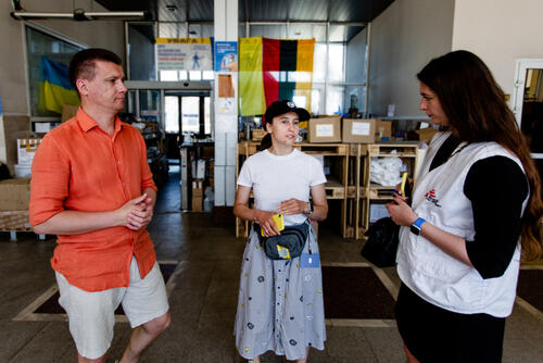 In Ukraine, MSF Works in Partnership with Local Groups