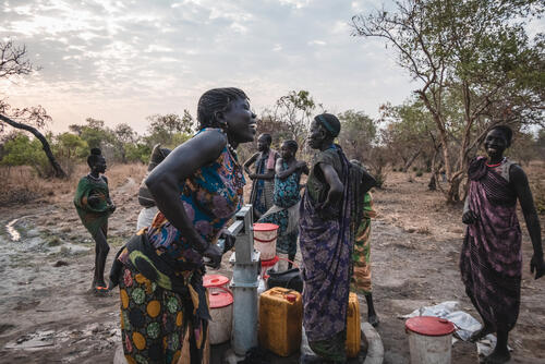 جنوب السودان – الحصول على المياه الآمنة