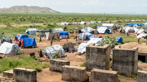 MSF treats malnutrition at Al Damazin Hospital