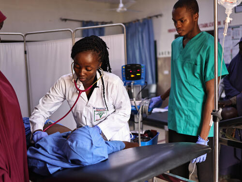 MoH doctor working with MSF