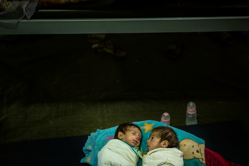 Qayyarah : Babies suffering from malnutrition