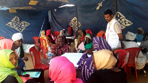 Centro de salud en el campo Krinding 2 IDP, Oeste de Darfur, Sudan