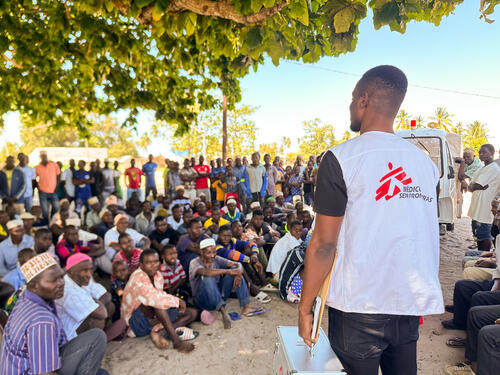Olumbe, a community located more than 30 kilometres from the town of Palma, is one of the areas of Palma district where MSF operated mobile clinics. 

In this picture, MSF Project Coordinator Assistant Rachide is donating a tuk-tuk ambulance to the community. This allowed people to be referred to the hospital more quickly and comfortably, improving access to healthcare in remote communities.