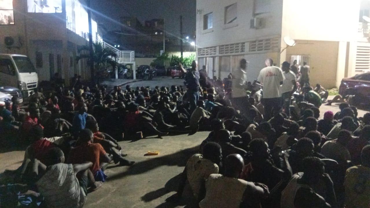 MSF assists migrants in distress who disembarked on West African shores MSF assists migrants in distress who disembarked on West African shores