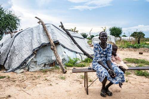 Mother and daughter at IDP camp