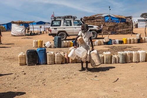 Water crisis in Metche camp for Sudanese refugees and returnees in Chad