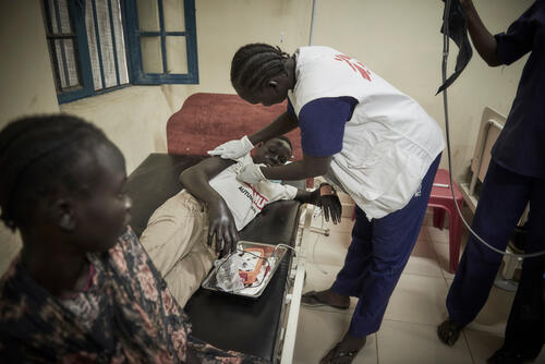 Snake bite treatment at Ameth-Bek hospital