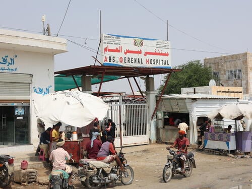 Médecins Sans Frontières’ (MSF) support to Abs Hospital in Hajjah Governorate in Yemen, is one of our biggest humanitarian responses across the globe. 
To facilitate access to healthcare for people affected by war and displacement, we have been supporting the hospital since 2015, gradually raising its capacity from 30 to 288 beds over the years. 
MSF runs over 80 per cent of the hospital departments, including mental health, in addition to providing financial incentives to the Ministry of Health (MoH) staff and supporting the laboratory, pharmacy and logistic activities.