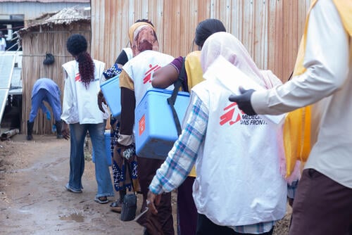 MSF supporting the measles vaccination campaign by the Ministry of Health in the Um Sangour camp, White Nile state, Sudan
