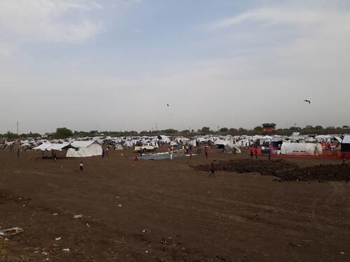 Pibor-Thousands flee into the bush as conflict intensifies