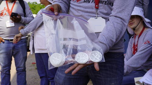 PPF discs carried by a health promoter