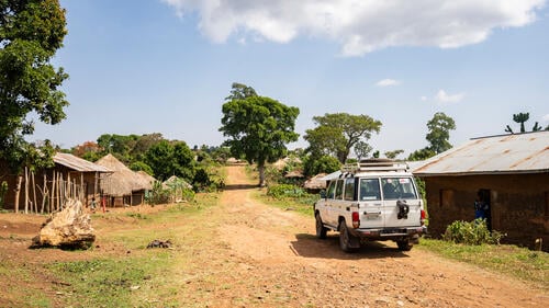 An MSF team visits Aday Ababa Health Center.