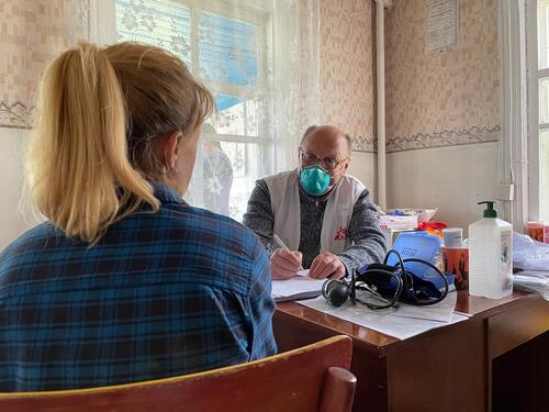 Medical consultation in the village of Velykyi Lystven