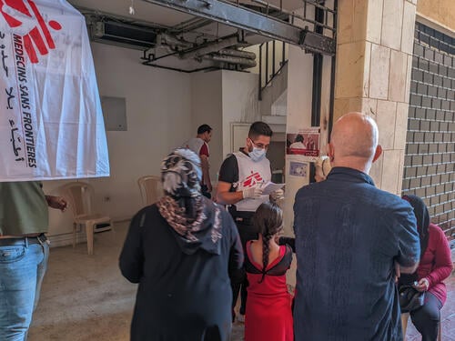 Mobile Clinics and Distribution of NFI in Beirut