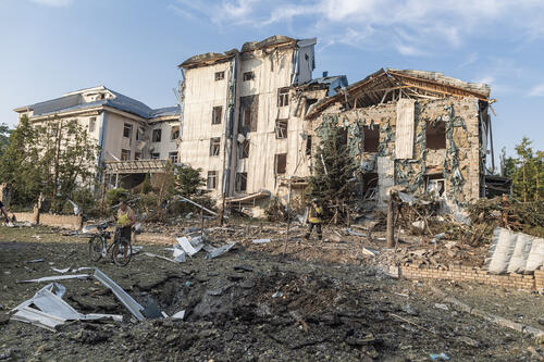KOSTIANTYNIVKA, UKRAINE - JULY 18: Ukrainian emergency service workers extinguish a fire in an evacuated nursing home in the city of Kostiantynivka, Ukraine, 18 July 2025. (Photo by Diego Herrera Carcedo/Anadolu via Getty Images)