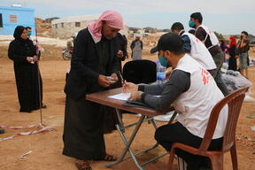 Northwest Syria: Displaced people prepare for another harsh winter