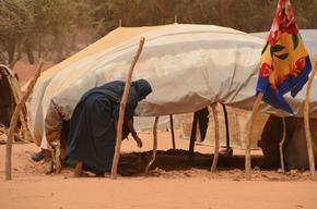 Health centers for malian refugees, all uses.