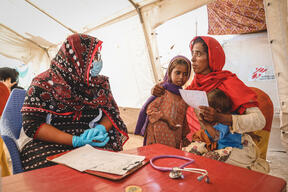 Pakistan floods emergency DADU 07