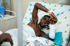 L’Arche de Kigobe Trauma Center