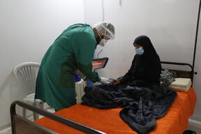 Syria: Patient numbers rise at an MSF-supported COVID-19 treatment centre