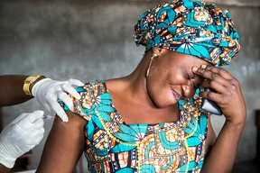 Yellow Fever Vaccination Campaign in Kinshasa