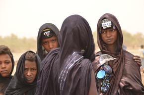 Health centers for malian refugees, all uses.