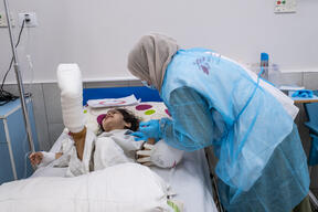 Treating child injuries in blockaded Gaza 10