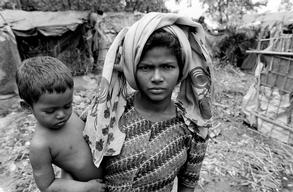 GregConstantine_Bangladesh_06_2006_12.jpg