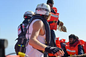Rescue 19 - Rescue 1