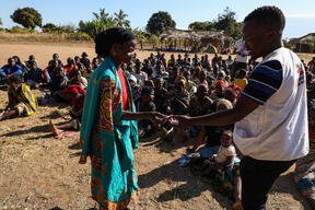 Mozambique: Inside MSF’s relief items kits distributions to newly displaced people in Cabo Delgado