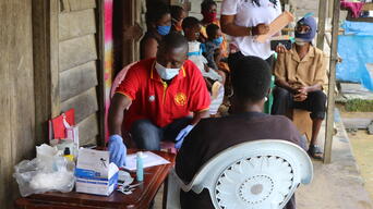 MSF descentralized model of care