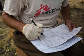 Outdoors support clinics, Thaker. Leer, South Sudan