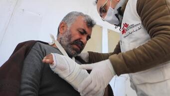 Mental healthcare in a mobile clinic in Darat Izza