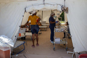 Cholera emergency response in Port-au-Prince 07