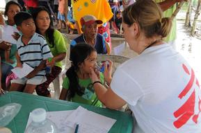 MSF Mobile clinic in Macanip village