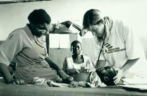 Africa AIDS Malawi - Tom Stoddart - 2000