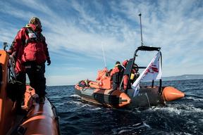 MSF and Greenpeace Operations in Greece - Assistance at sea to refugee boats in distress