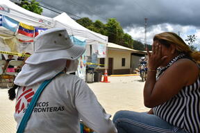  Medical-humanitarian assistance to migrants in Trojes