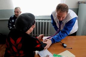 Mobile Clinic in Kuteynikovo, south-east of Donetsk