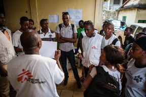 Measles Vaccination in Conakry