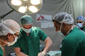 OT in Khan Younis tent clinic