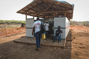 Emergency response in Kwamouth 12