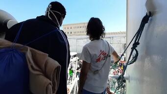 B-roll - Rotation 27 - Disembarkation